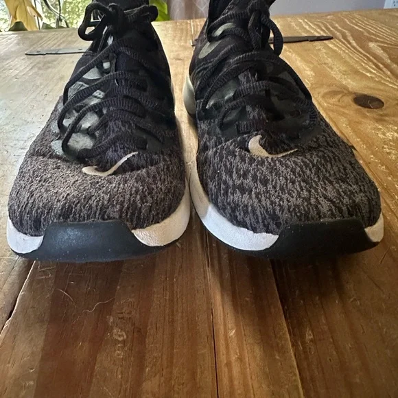 Nike Elite Shoes - Picture 11 of 12